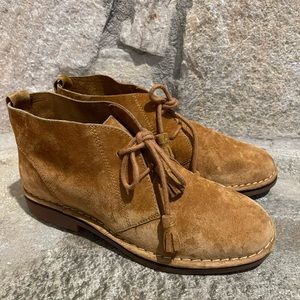 Hush Puppies Womens Medium Moyen Boots size 8